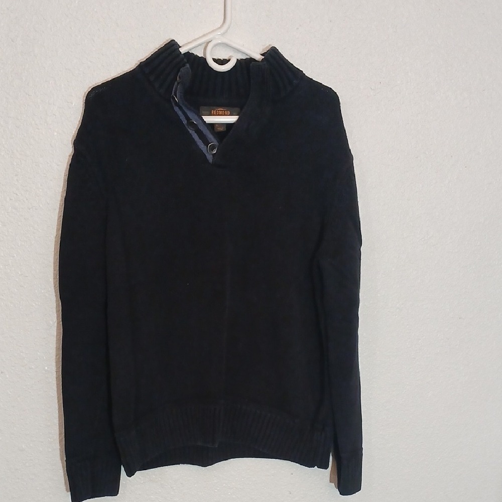 Make Offer Redmond Clothing Outfitters Classic Black Zip Up Sweater
